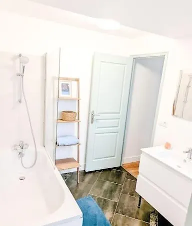 Cosy Pampa -parking Privatif - Centre-ville - Wifi * Pau